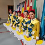 Сценичен костюм