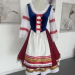 Сценичен костюм